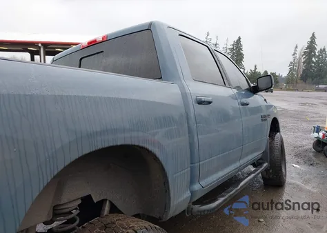 2015 Ram 1500 Sport из США, поврежденный, VIN 1C6RR7MT3FS743444